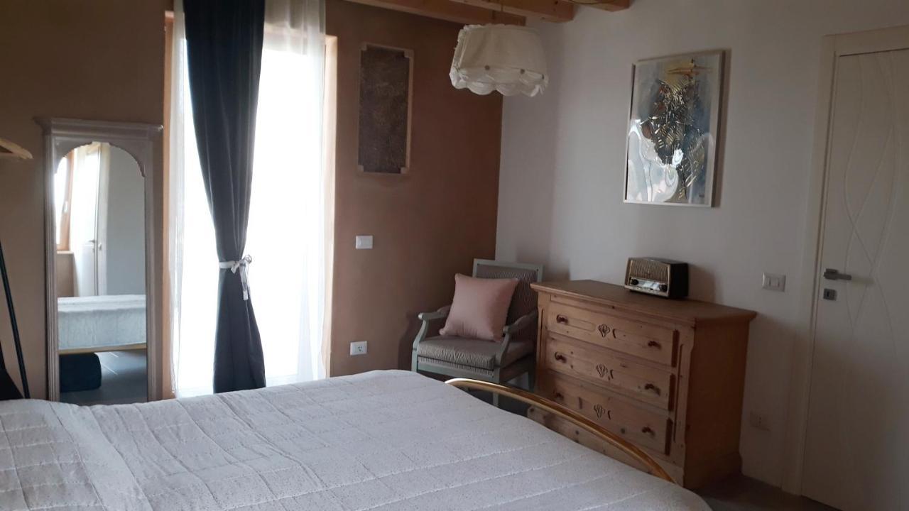 Country Apartment, Near Bardolino And Lazise Calmasino Ngoại thất bức ảnh